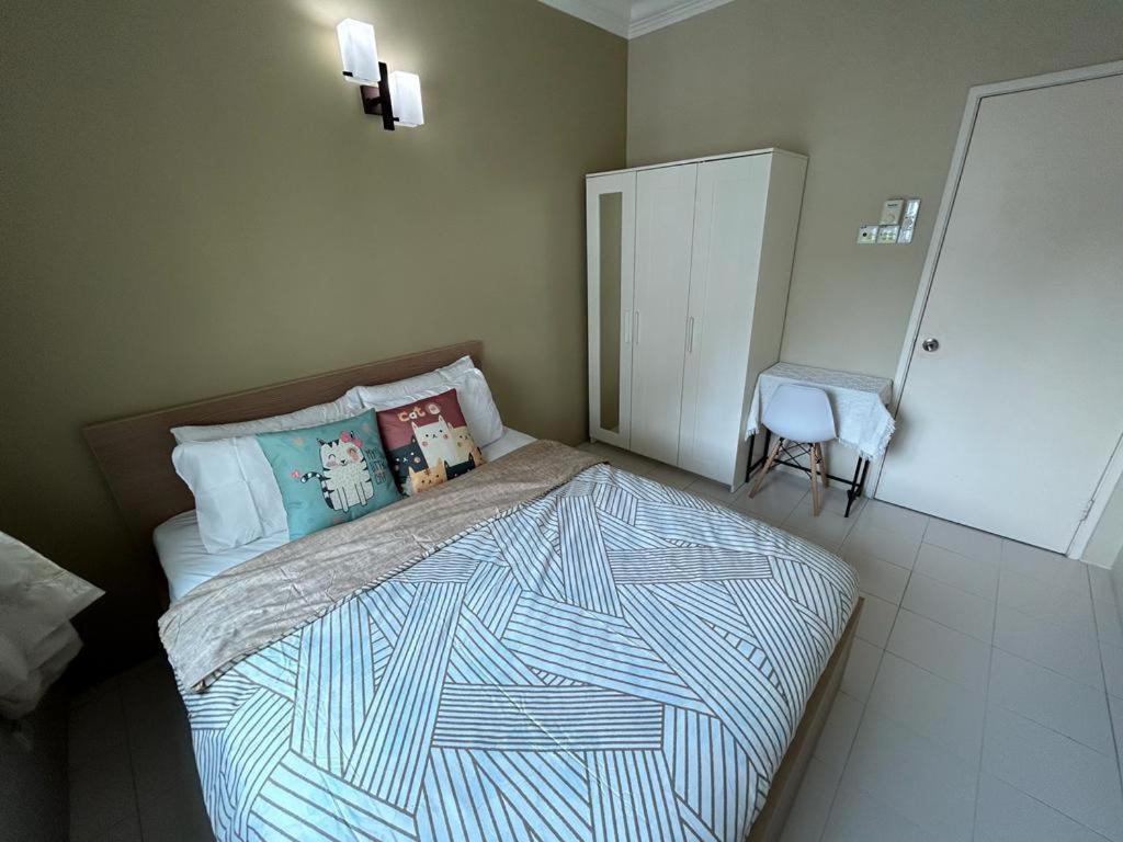 Kinrara Bukit Jalil Sunway 3 Bedroom Comes With 2 Parking Puchong
