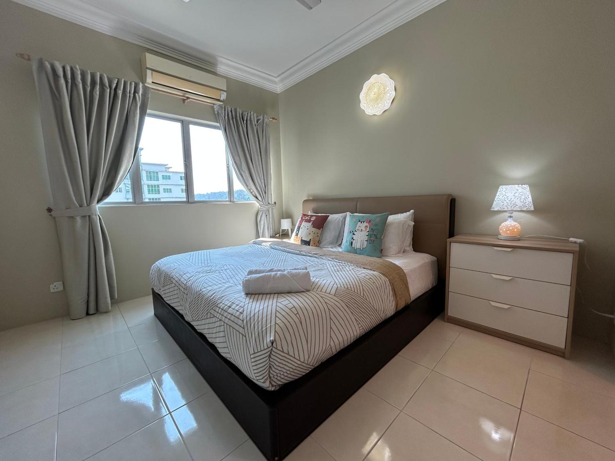 Apartment Kinrara Bukit Jalil Sunway 3 Bedroom Comes With 2 Parking *