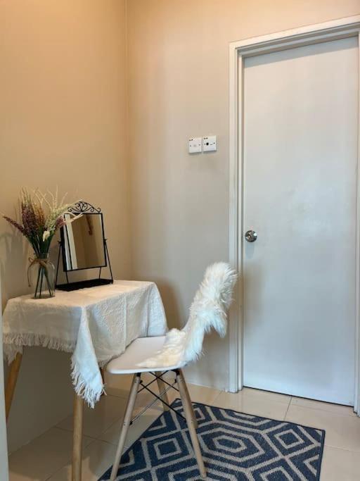 Kinrara Bukit Jalil Sunway 3 Bedroom Comes With 2 Parking * Puchong