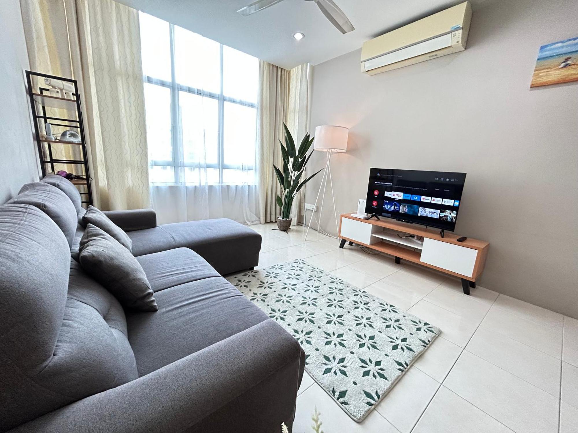 Kinrara Bukit Jalil Sunway 3 Bedroom Comes With 2 Parking Apartment