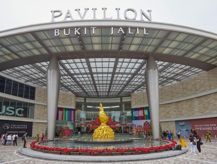 Kinrara Bukit Jalil Sunway 3 Bedroom Comes With 2 Parking Apartment *